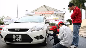 Ngày hội chăm sóc xe 2015 