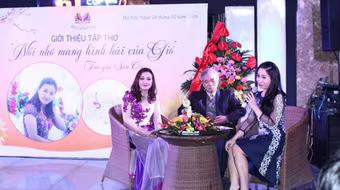 "Nỗi nhớ mang hình hài của gió"