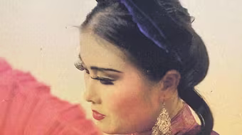 Ảnh về Hà Nội trên giấy dó