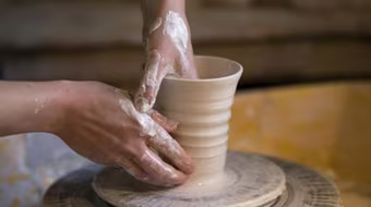 Bàn giải pháp đưa gốm sứ Bát Tràng ra thế giới