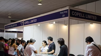 Triển lãm quốc tế nữ trang và đồng hồ Việt Nam 2015