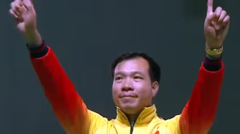 Đoạt HCB, Hoàng Xuân Vinh nhận thêm bao nhiêu tiền thưởng?