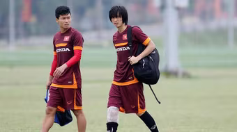 HLV Hữu Thắng: "Cơ hội ra sân đá AFF Cup của Tuấn Anh là 60-40"