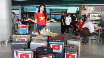 Nam Em mang 150kg hành lý đến "Hoa hậu Trái đất 2016"