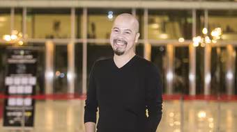 "Sao" Việt háo hức với liveshow 12 tỷ của Mr Đàm