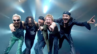 Scorpions yêu cầu gì khi sang Việt Nam biểu diễn?