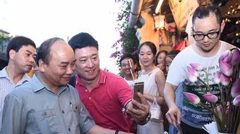 Thủ tướng xin lỗi việc đoàn xe công đi vào phố cổ Hội An