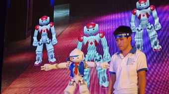 "Đỏ mắt" tìm người "ăn" lương nghìn USD, trong khi hàng trăm nghìn cử nhân thất nghiệp