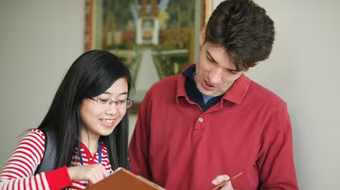 Sinh viên nước ngoài học tại Việt Nam chỉ bằng 1/6 sinh viên Việt Nam du học