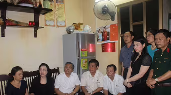 Lãnh đạo Thành ủy Hà Nội chia buồn, động viên thân nhân các liệt sĩ thuộc tổ bay CASA 212