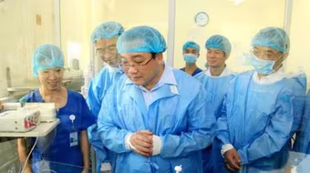 Bí thư Thành ủy Hoàng Trung Hải: Đẩy mạnh tự chủ, phát triển Bệnh viện Tim Hà Nội xứng tầm khu vực