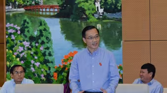 Chạy theo thành tích, nhiều xã nông thôn mới nợ đầm đìa