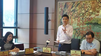 Đầu tư công: Nguồn lực thì ít nhưng lại dàn trải, còn cơ chế xin - cho