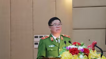 Thiếu tướng Đinh Văn Toản: Đa số người dân ủng hộ giành lại vỉa hè