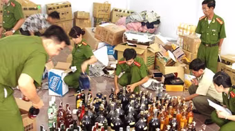 Hợp tác chống hàng giả với tem xác thực điện tử VTrue