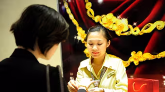 Giá vàng ngày 20-10: Giảm gần 150.000 đồng - đánh mất mốc 34 triệu đồng/lượng