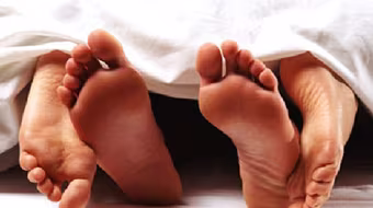 Sau cuộc nhậu, thiếu nữ chưa đầy 16 tuổi "hại đời" ba gã trai