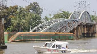 Hình ảnh cứu hộ, tìm kiếm người mất tích vụ sập cầu Ghềnh