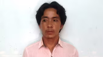 Đánh chết bạn trong nghĩa trang lúc nửa đêm