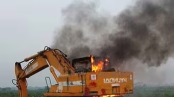 Thuê người đốt máy xúc vì cay cú trượt thầu
