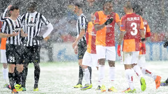 Vô địch vì đối thủ quá yếu