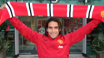 “Mãnh hổ” Falcao sẽ vực dậy đoàn quân rệu rã của Van Gaal như thế nào?