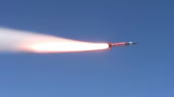 Syria lại bị Israel "nắn gân" bằng tên lửa 