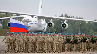 Nga nỗ lực tuyển lính vì thiếu quân trầm trọng