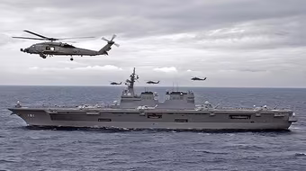 Nhật thách đố: Trung Quốc bỏ vũ khí hạt nhân, Nhật sẽ hủy quyền tự vệ tập thể