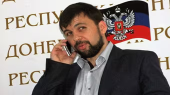 Xe hơi của lãnh đạo "Cộng hòa nhân dân Donetsk" bị đánh bom