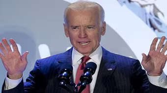 Phó tổng thống Mỹ: Ukraine không đơn độc một mình