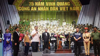 Đưa nhạc giao hưởng vào những bản hùng ca