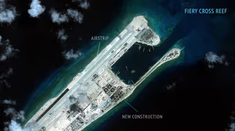 Vạch trần những toan tính của Trung Quốc với “Bộ ba” sức mạnh trên Biển Đông