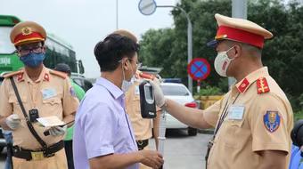 Góp phần chuyển hóa nhận thức của mỗi lái xe