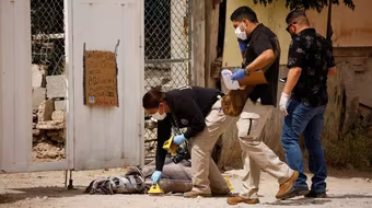 Chính trị gia Mexico và nỗi lo bị ám sát trước bầu cử