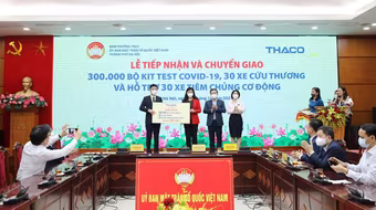 Hà Nội tiếp nhận, chuyển giao trang thiết bị phục vụ công tác phòng chống dịch 
