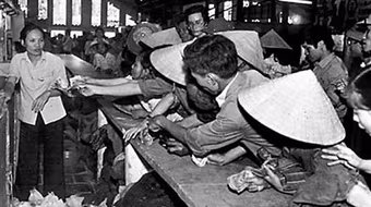 Hồi ức về những tổ phục vụ của Hà Nội thời bao cấp