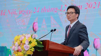 Các nhà báo thực sự là những chiến sĩ trên tuyến đầu chống dịch 