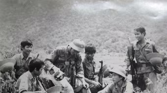 Lính “phố Hàng” trên chốt 