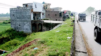 Kiểm tra, xử lý ngay sự cố tại tuyến đê Tả Đáy