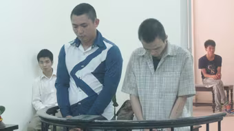 Rượu vào, nổi máu dê, hiếp dâm trẻ em trong nhà nghỉ