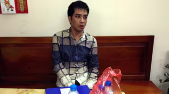 Tàng trữ ma túy vừa sử dụng, vừa bán lấy tiền ăn tiêu