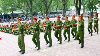 Tổ chức cuộc thi khảo sát về kiểm tra điều lệnh CAND