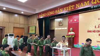 Công an quận Long Biên: Nêu cao tinh thần đoàn kết dân tộc, tinh thần tương thân tương ái
