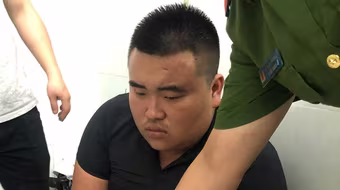 Triệt phá ổ nhóm mua bán trái phép chất ma tuý, có cả sổ sách