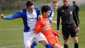 Thua ngược, U19 Việt Nam được đội bạn "khen an ủi"