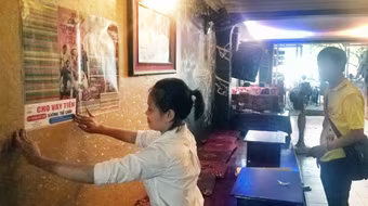 Nhan nhản dịch vụ ăn theo World Cup 2014