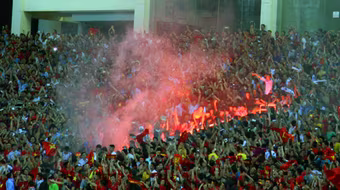 Sân Mỹ Đình rực màu cờ đỏ sau những bàn thắng của U19 Việt Nam