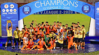 Tân binh Bình Định gây chú ý vòng khai màn V-League 2021