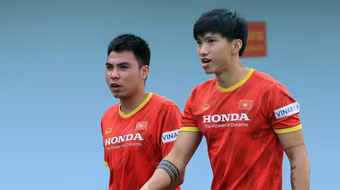 HLV Park tạm gạch tên Văn Hậu, bổ sung gấp 3 cầu thủ